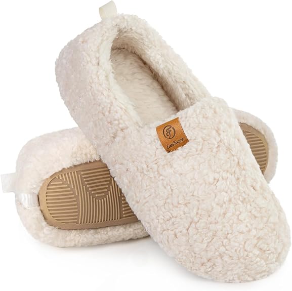 EverFoams Women’s Soft Curly Full Slippers