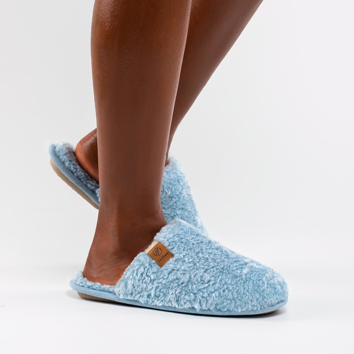 EverFoams Women's Fuzzy Slip-on Slippers Warm Cozy Soft Lightweight Memory Foam Indoor House Shoes