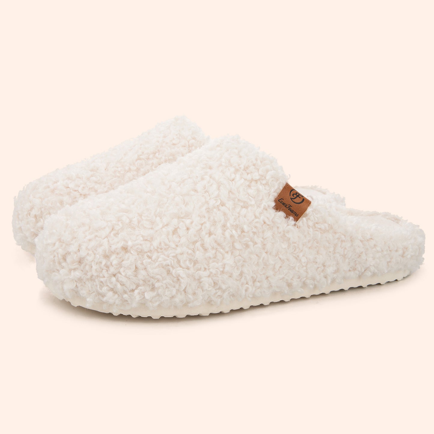 EverFoams Women‘s Fuzzy Clog Slippers